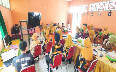 MTsN Kepulauan Selayar Laksanakan MGMP dalam Rangka Pendampingan Penyusunan Program Pembelajaran Kokurikuler Semester Genap Tahun Ajaran 2025/2026